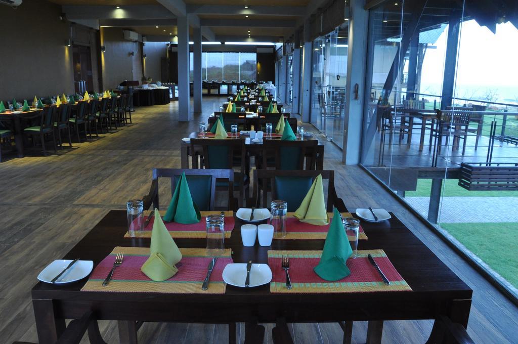 Laya Safari Resorts & Spa Yala Exterior photo